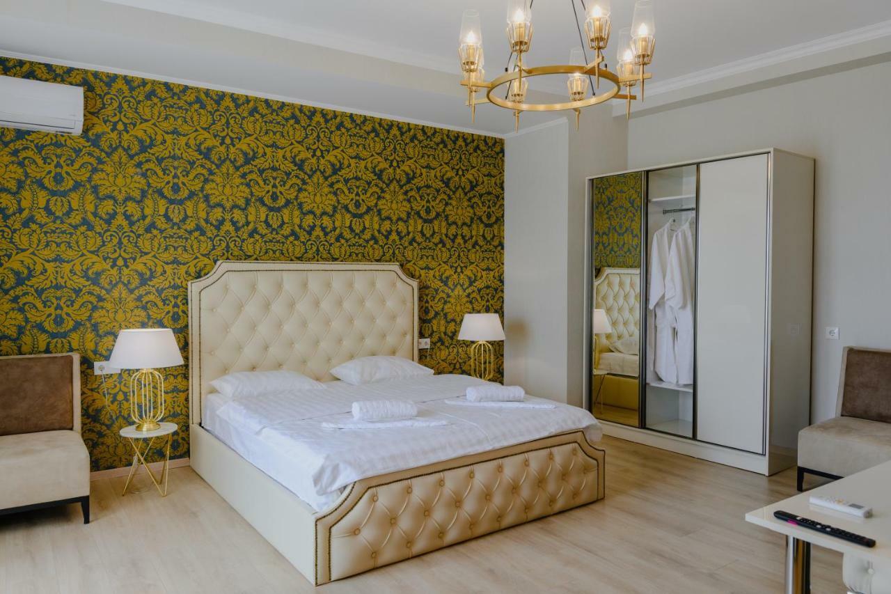 Golden Globe Boutique Hotel Tbiliszi Kültér fotó