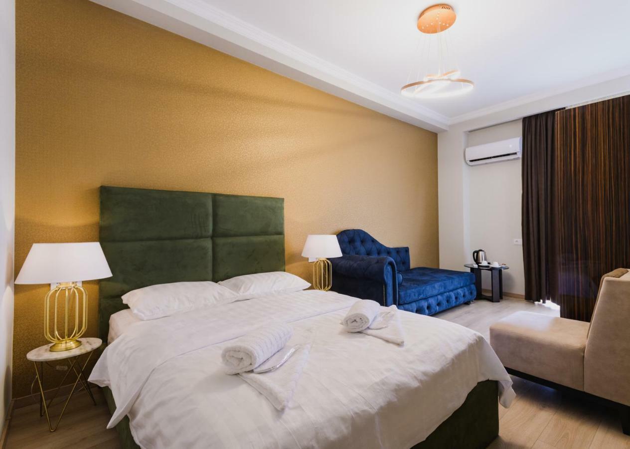 Golden Globe Boutique Hotel Tbiliszi Kültér fotó